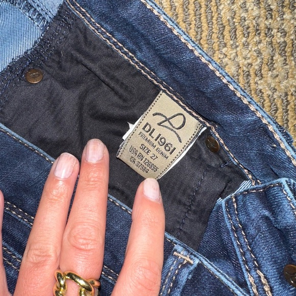 DL1961 Cindy slim bootcut - Picture 6 of 8